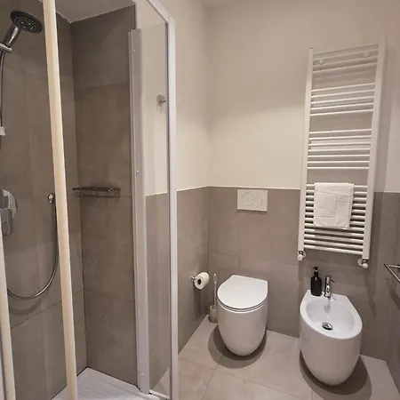 Lady Flor Bed & Breakfast
